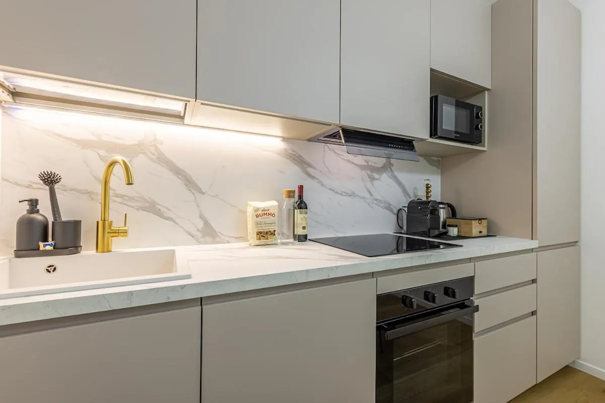 Apartment Suite Olimpia - Prada Bocconi Ieo Milan